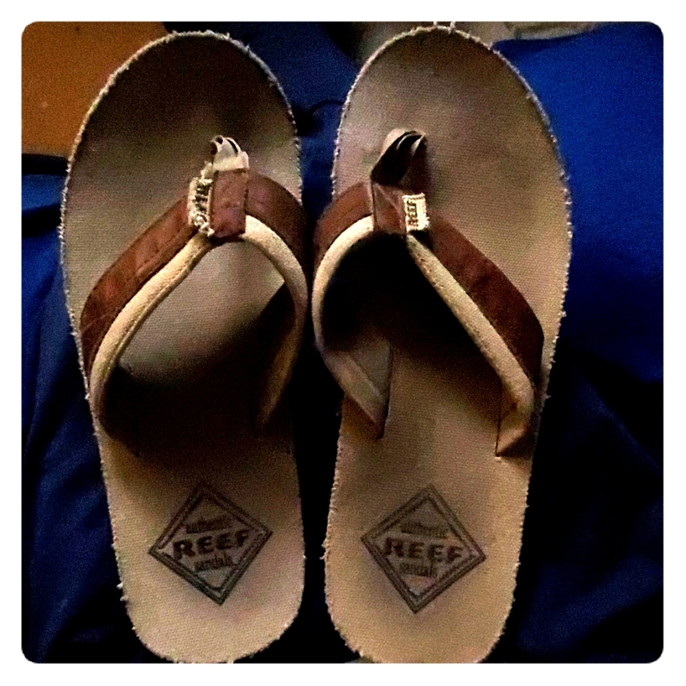 Leather and hemp Reed sandals